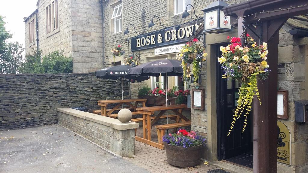 The Rose And Crown Hotel Huddersfield Exterior photo